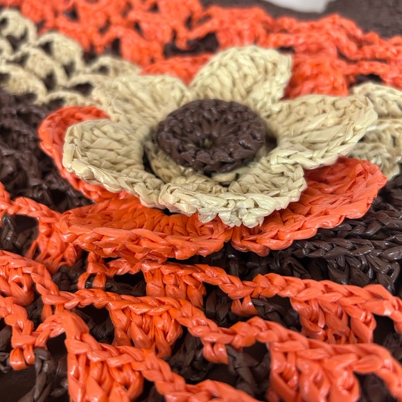 Vintage 1970s style handmade crocheted raffia handbag - Picture 9 of 9